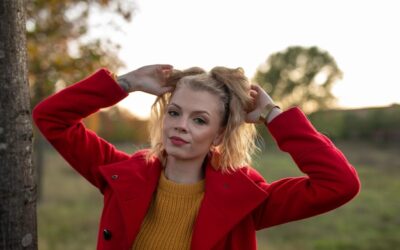 Jak stylizować cienkie włosy żeby wyglądały na gęstsze?