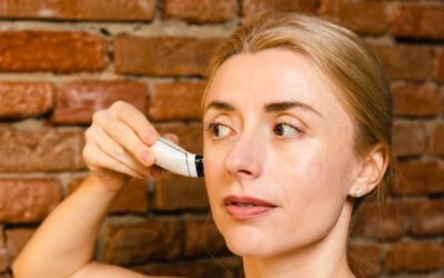 Jaki korektor pod oczy na since sprawdzi się w codziennym makijażu?