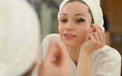 Jaki krem na worki pod oczami sprawdzi się na co dzień?