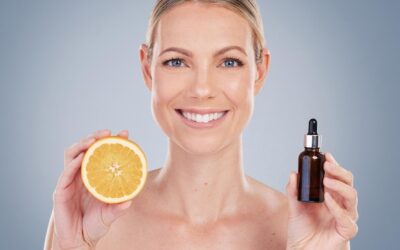 Serum z witaminą C na suchą czy mokrą skórę?