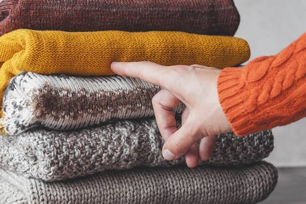 Gdzie kupić dobrej jakości sweter, by cieszyć się komfortem?