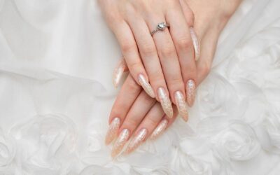 Jaki manicure na wesele będzie pasować do Twojej stylizacji?